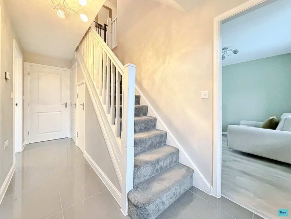 Property photo 3 of 25 6