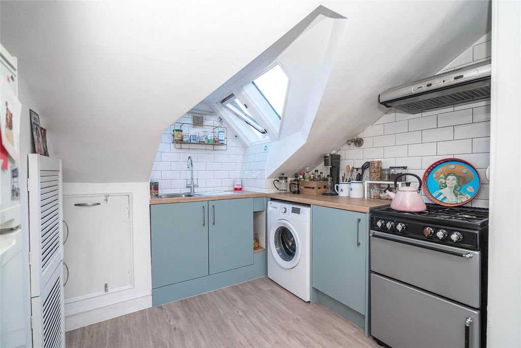 Property photo 3 of 21 Kitchen A