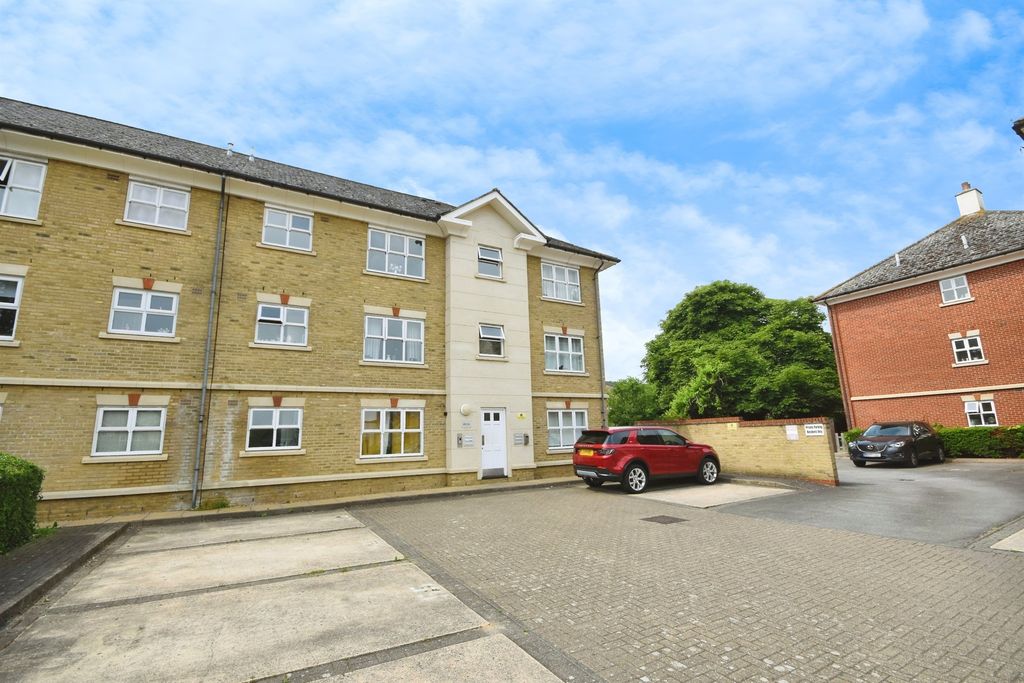 Property photo 1 of 10