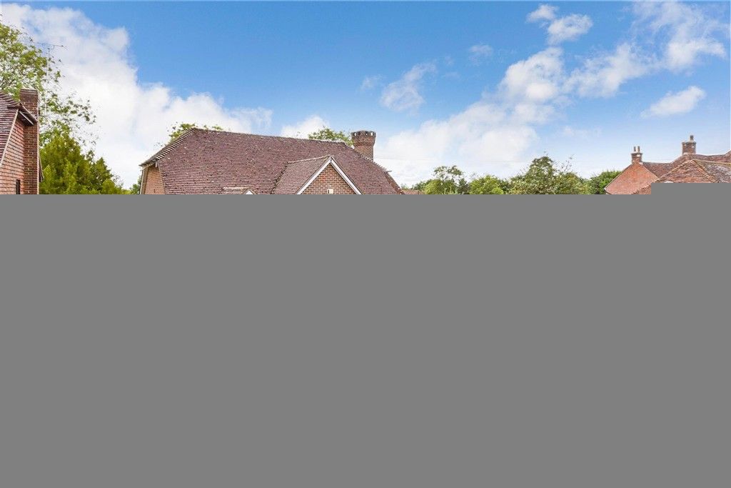 Property photo 2 of 19 External (Web)