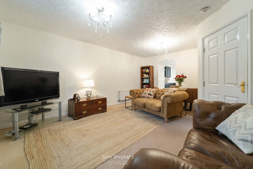 Property photo 2 of 12 Picture No. 34