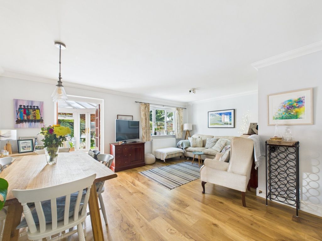 Property photo 2 of 19 Living/Dining