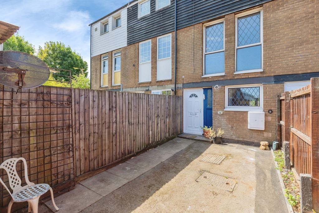 Property photo 1 of 20 Pbox-Img.Jpg