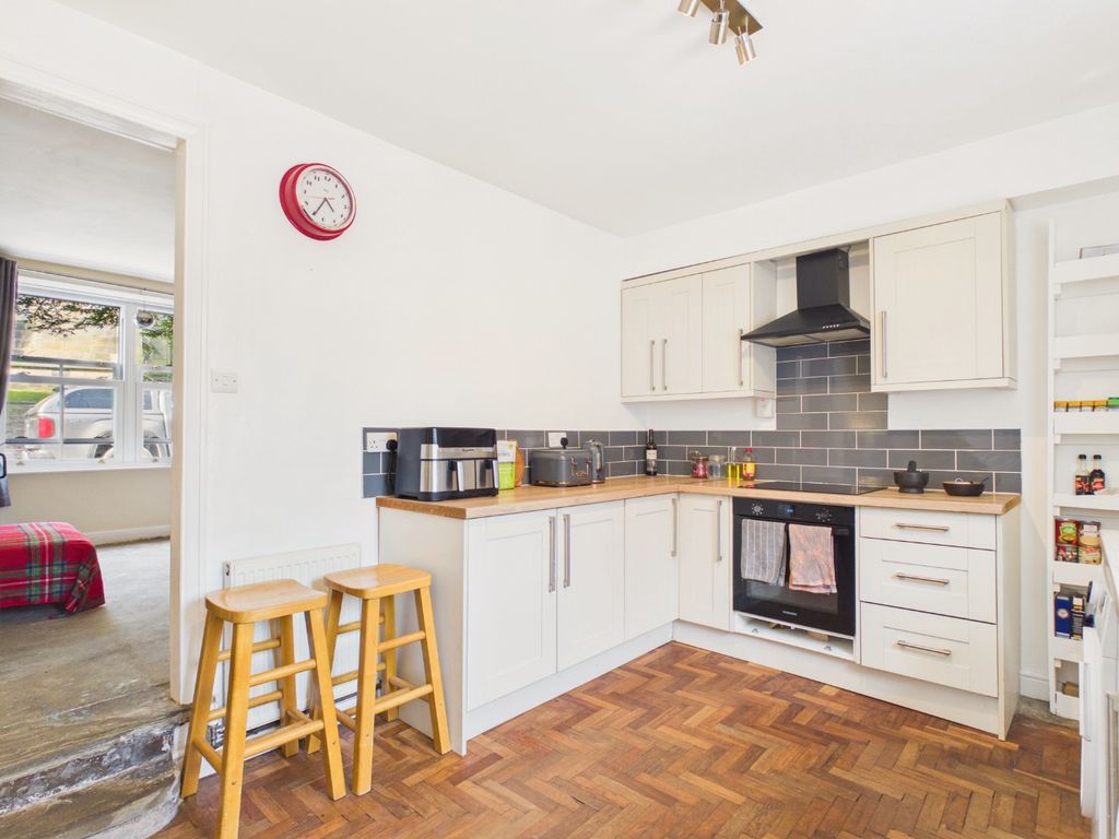 Property photo 2 of 21 5182191