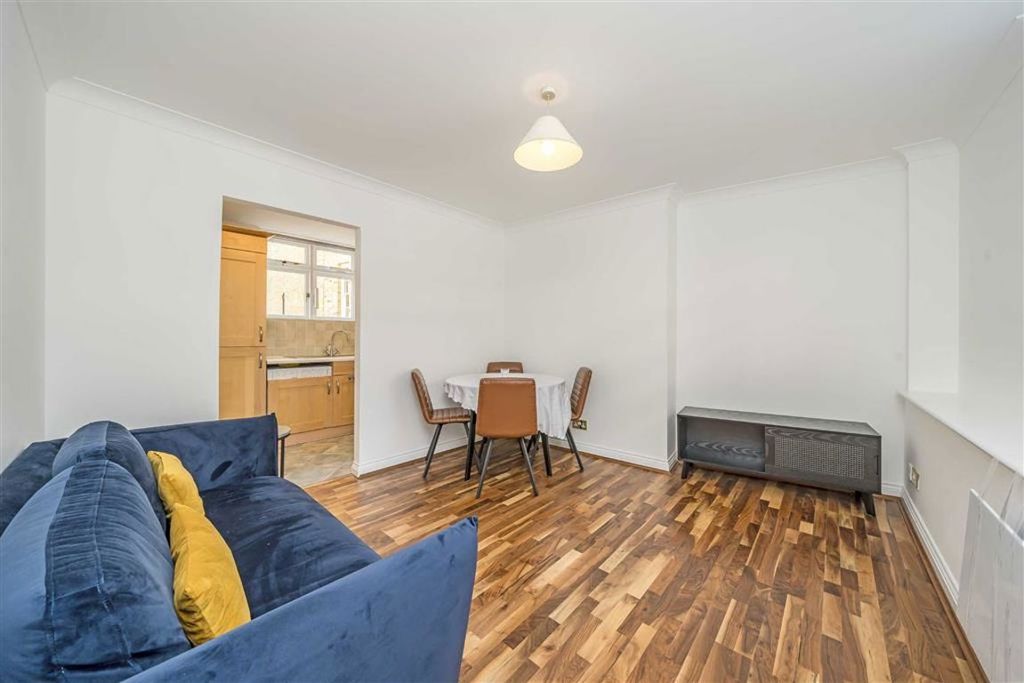 Property photo 2 of 5