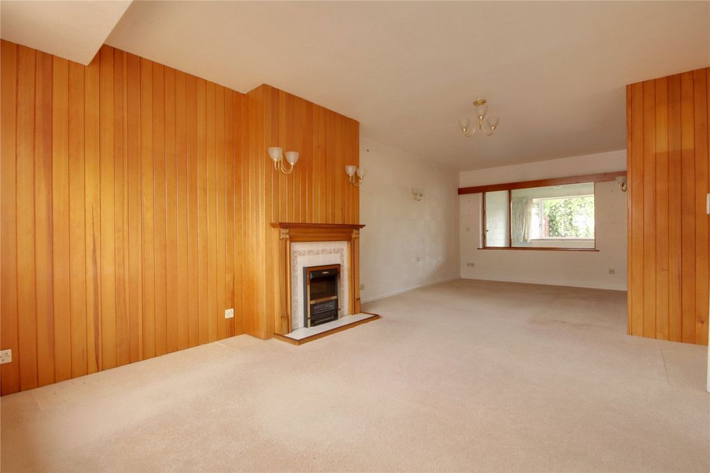 Property photo 2 of 19 Picture No. 04
