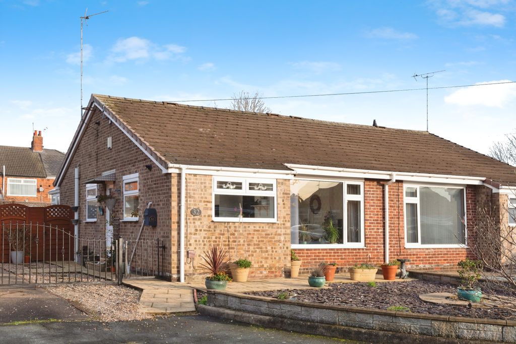 Property photo 1 of 15 Front View