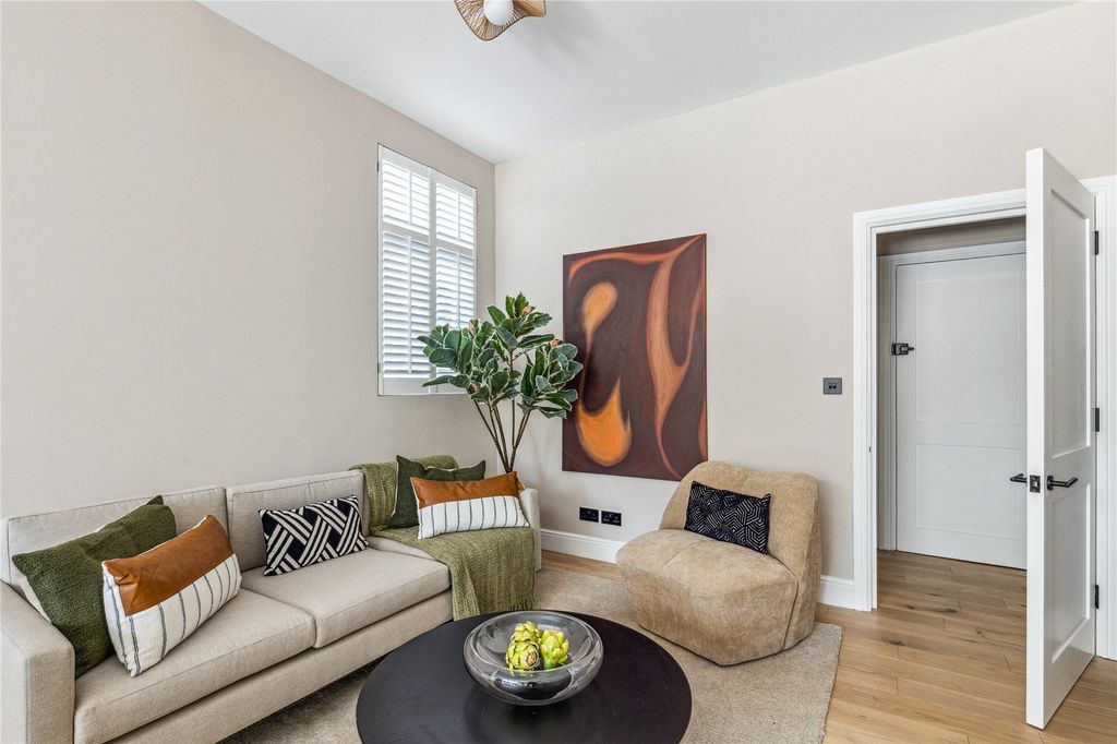 Property photo 3 of 10 Reception Room