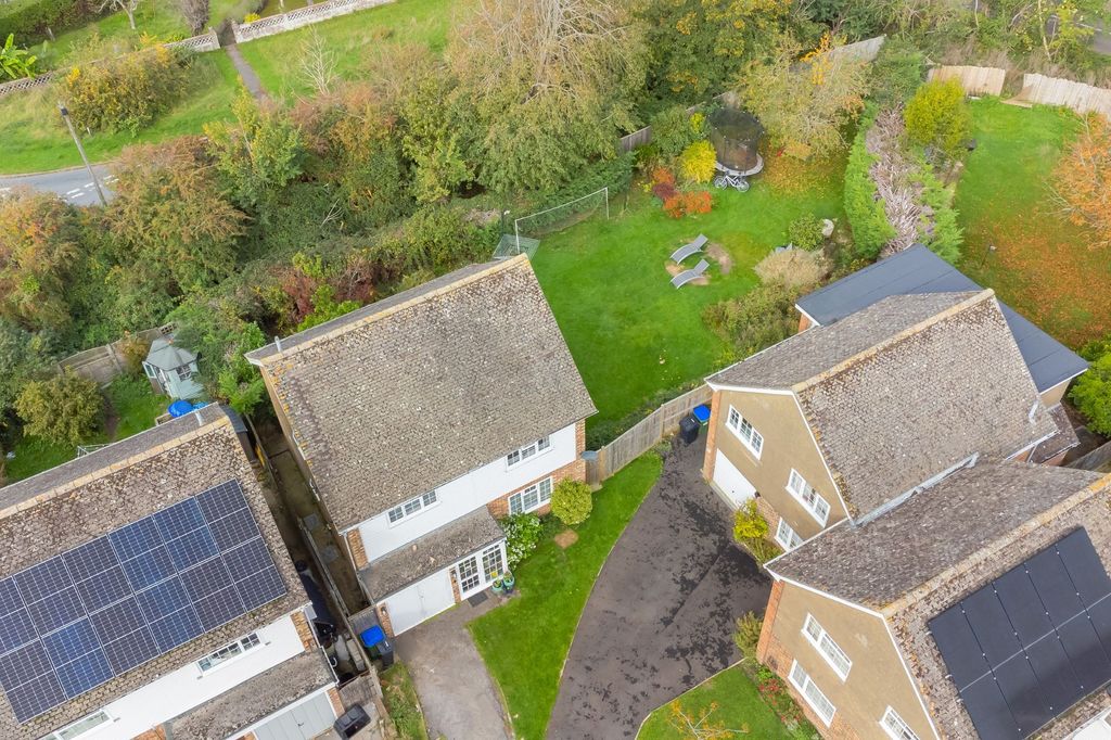 Property photo 1 of 23