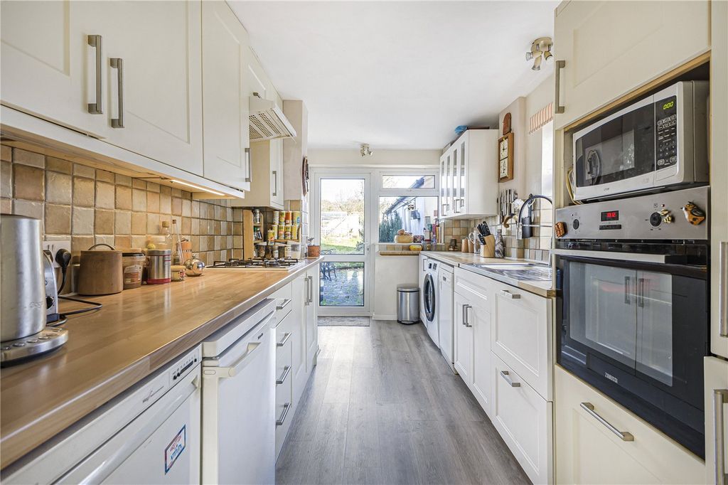 Property photo 3 of 23 Picture 3