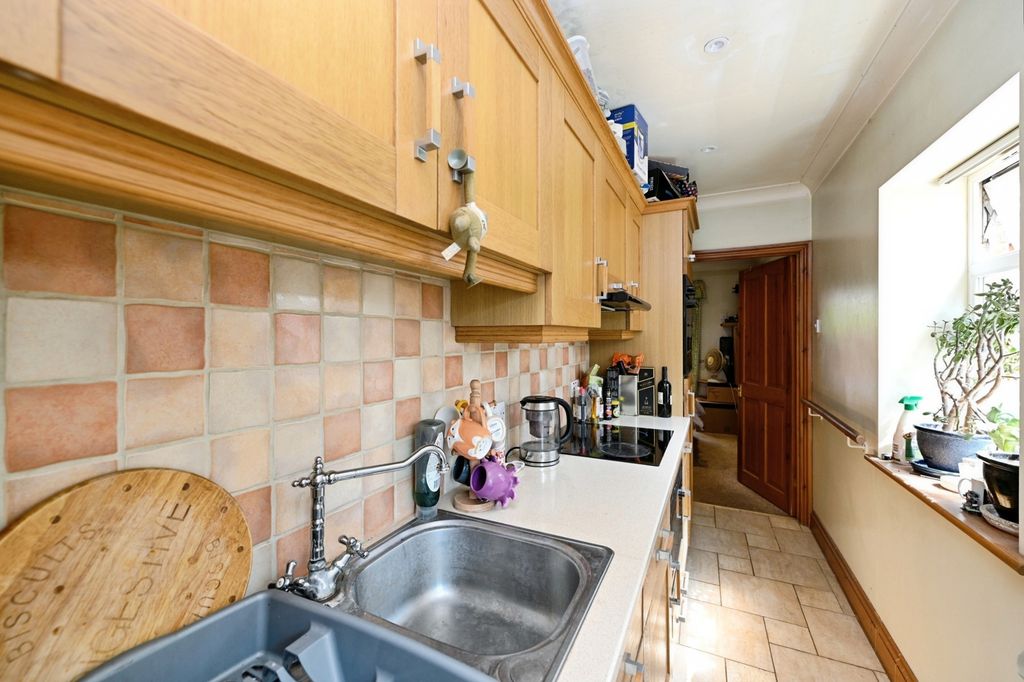 Property photo 2 of 6 Pbox-Img.Jpg