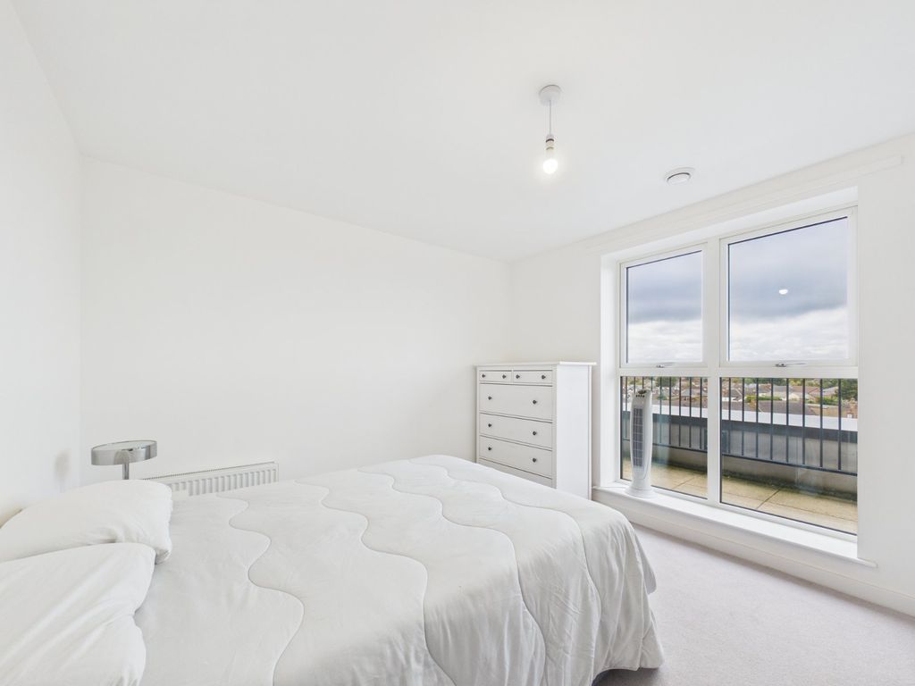 Property photo 2 of 11 Picture No. 03