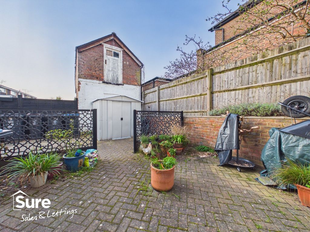 Property photo 3 of 9 5021234