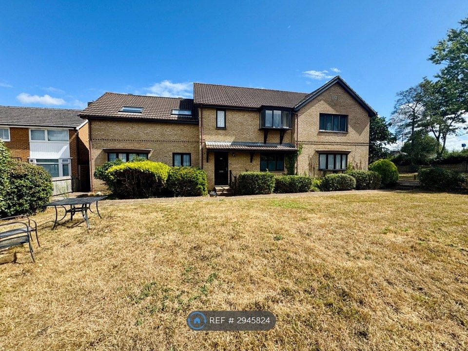 Property photo 1 of 8