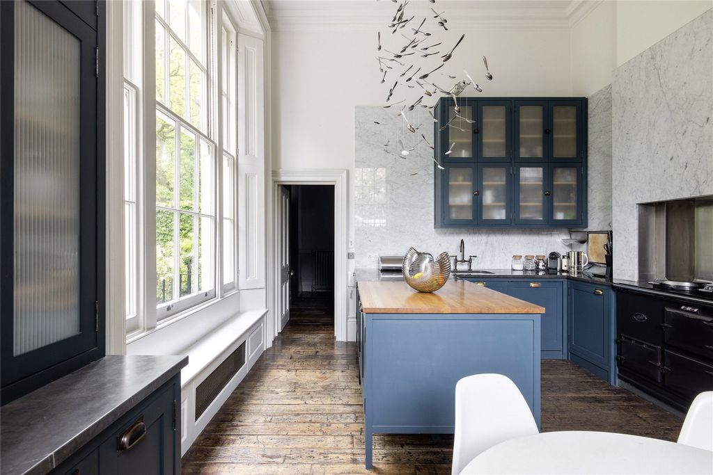 Property photo 3 of 30 Picture No. 04