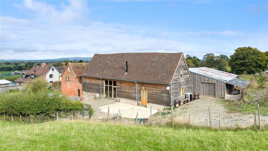 Property photo 2 of 31 Picture No. 02