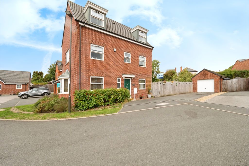 Property photo 1 of 19 Img_3350