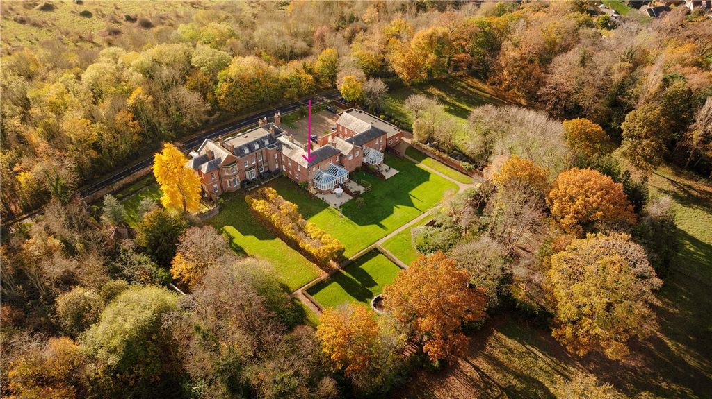 Property photo 1 of 36 Picture No. 36