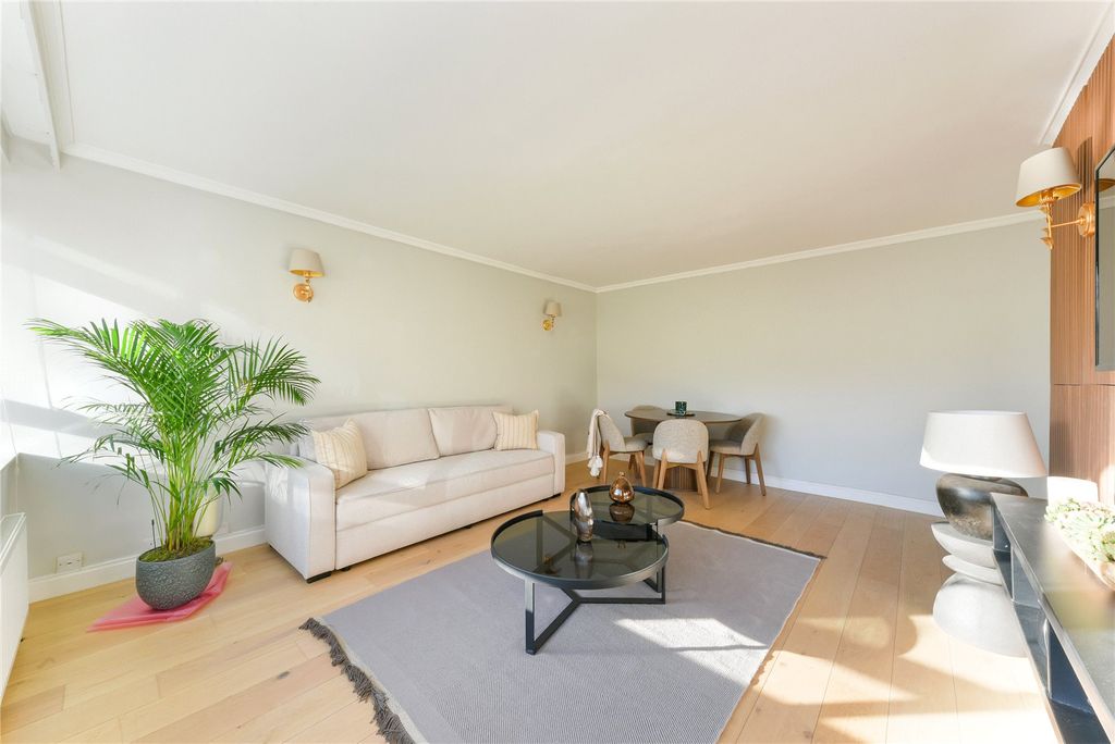 Property photo 2 of 8 Picture No. 28