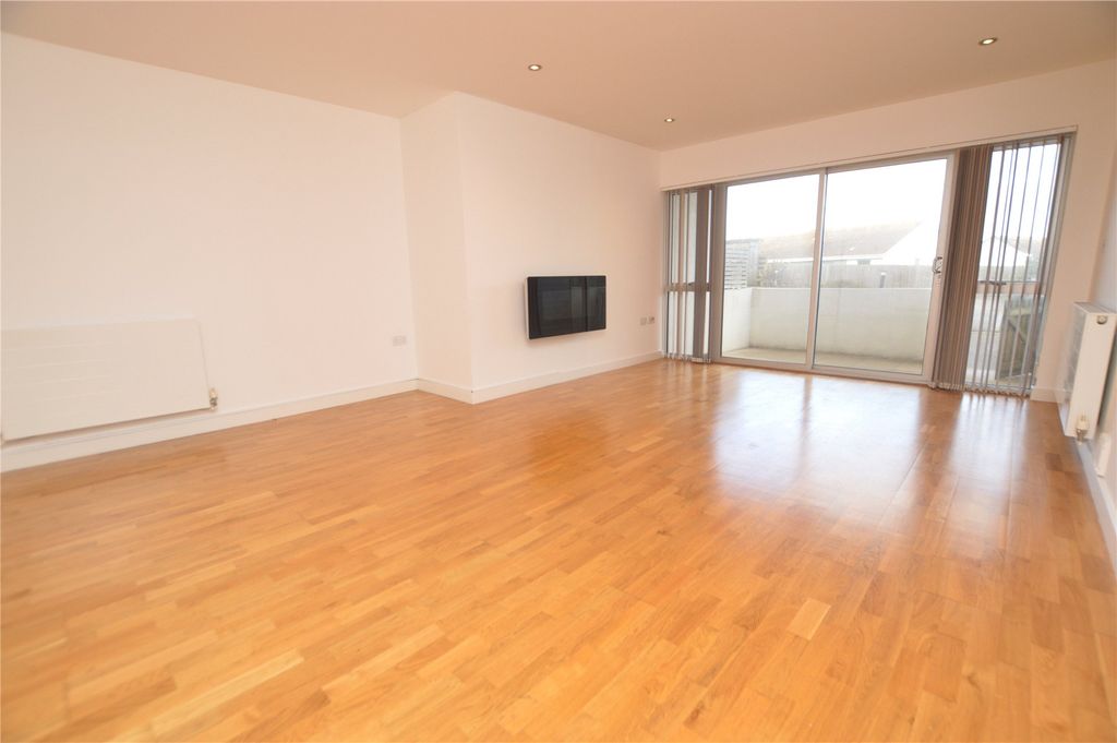 Property photo 2 of 11 Picture No. 08