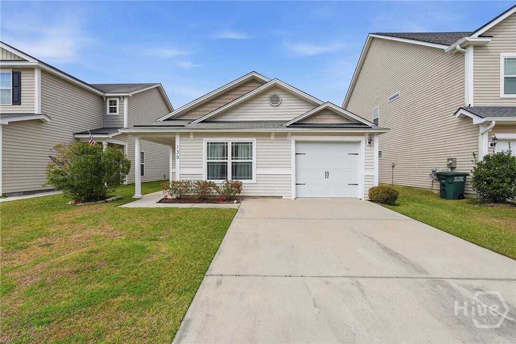 Property photo 1 of 31