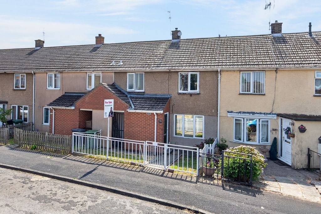 Property photo 1 of 31