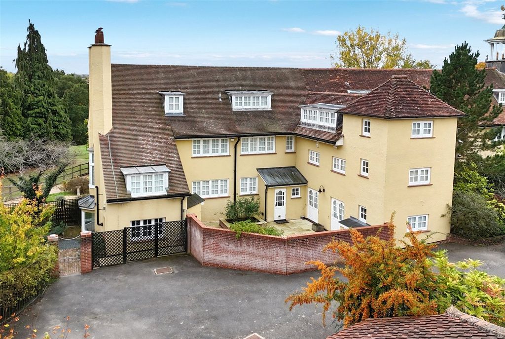 Property photo 2 of 19 5 Jane Walker Park