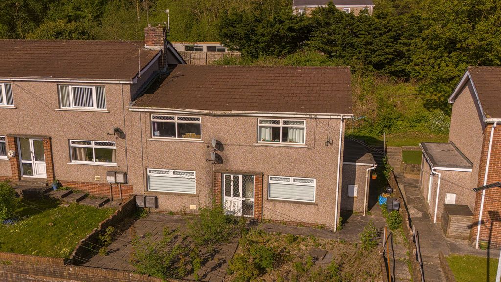 Property photo 1 of 29