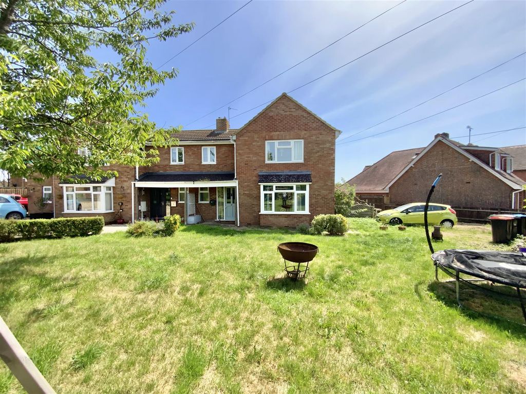 Property photo 1 of 25