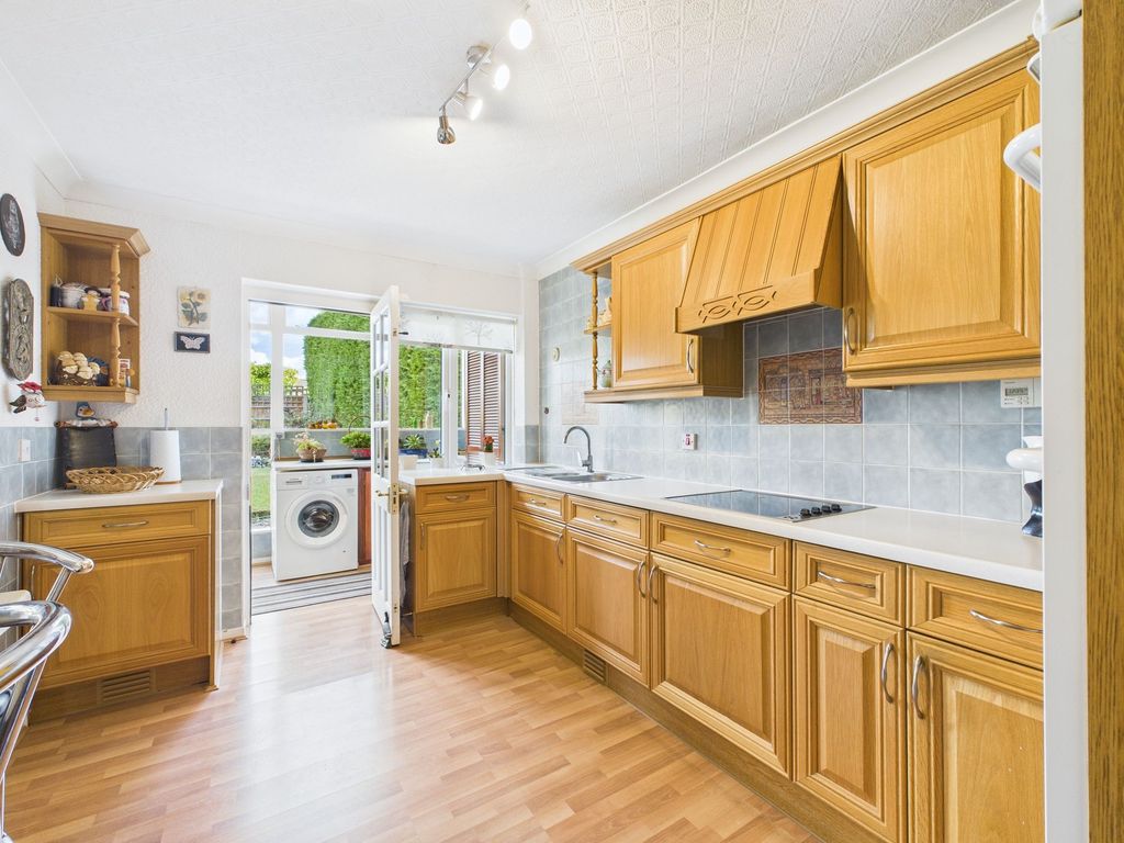 Property photo 3 of 29