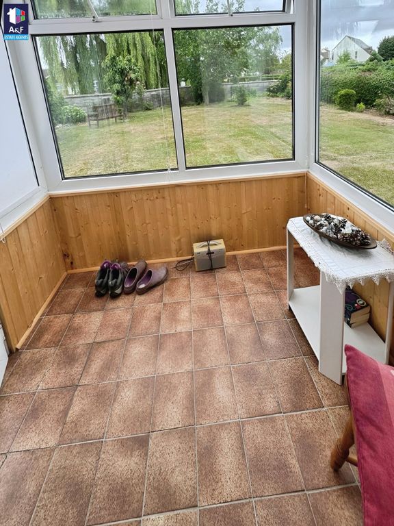 Property photo 2 of 34