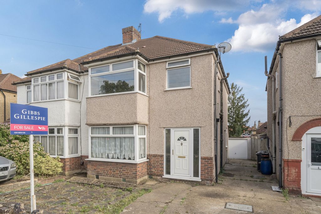 Property photo 1 of 19 1343301-8-68A74Cf...