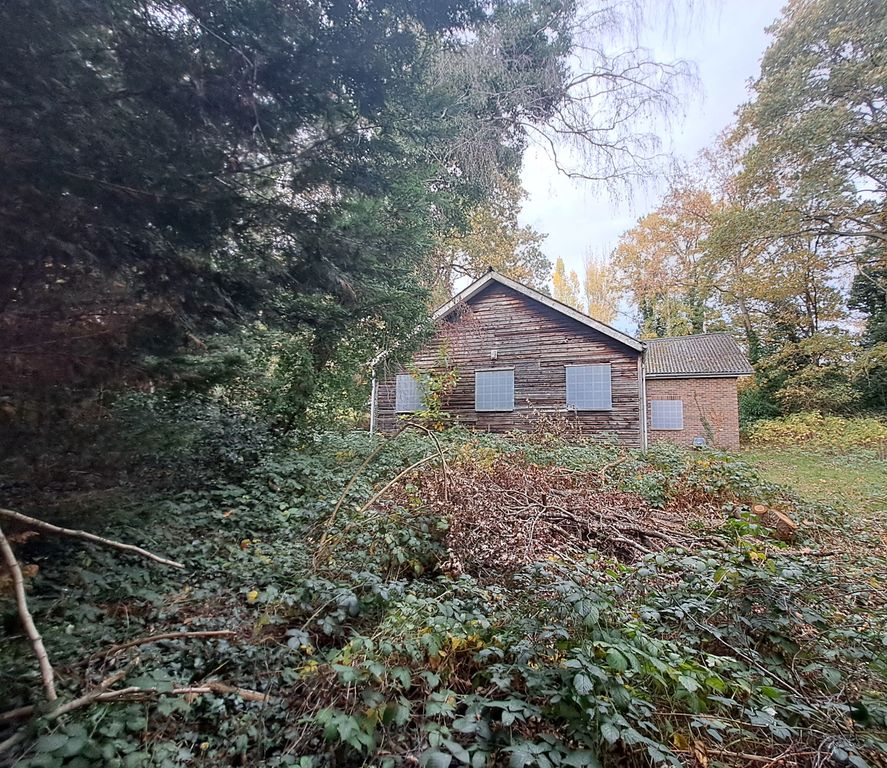 Property photo 1 of 5