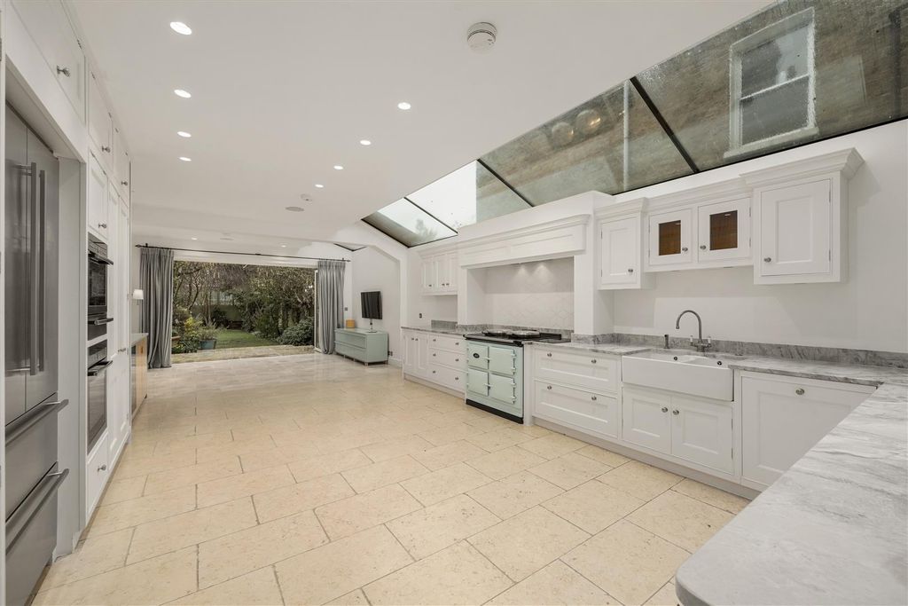 Property photo 2 of 19 18157417 (14).Jpg