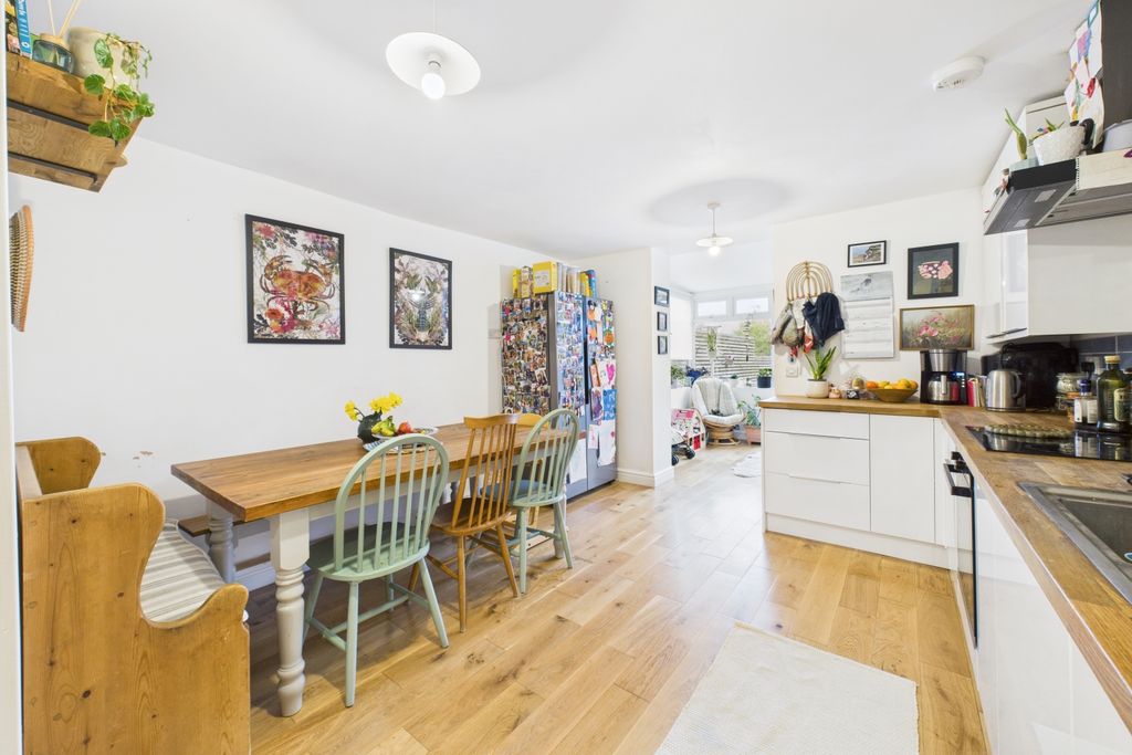 Property photo 3 of 28 Kitchen-Diner