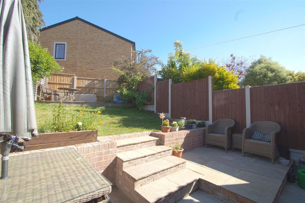 Property photo 2 of 12 Rear Garden .Jpg