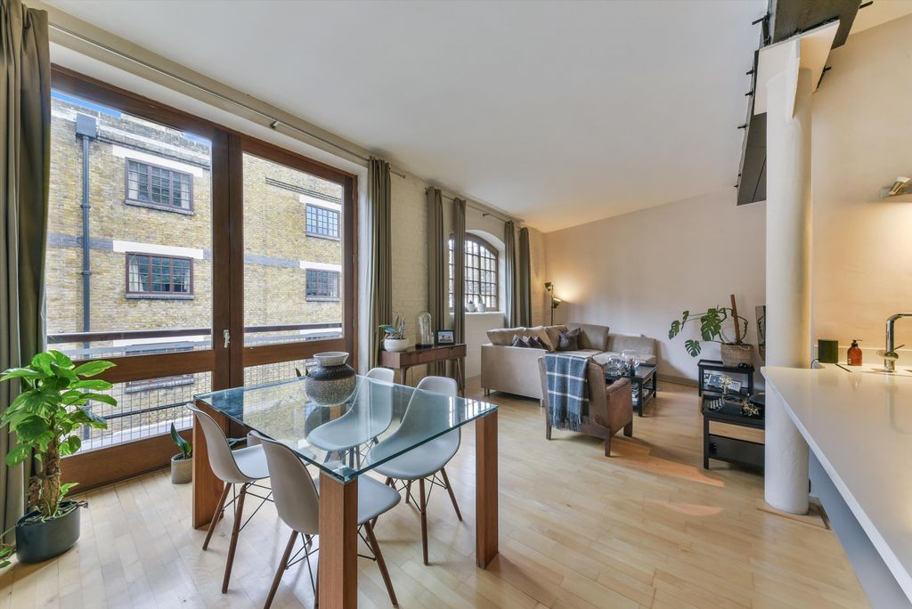 Property photo 1 of 10 Image