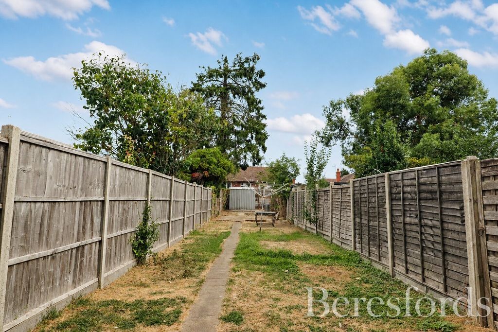 Property photo 2 of 13 Picture No. 21