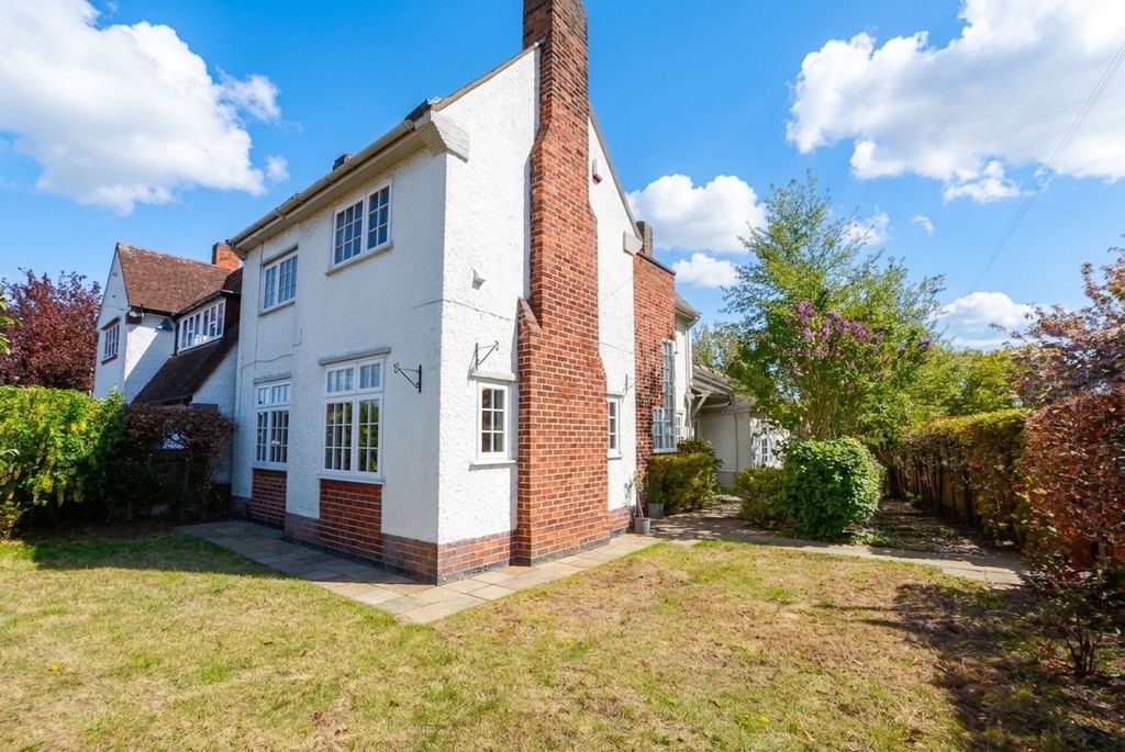 Property photo 1 of 45