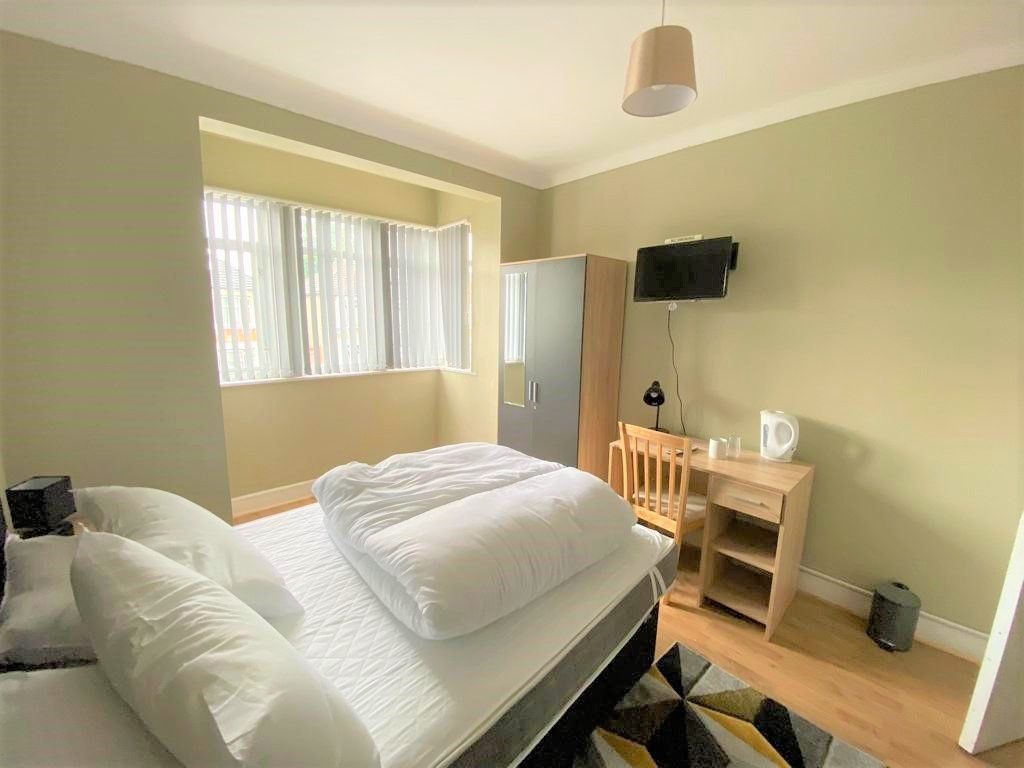 Property photo 1 of 21