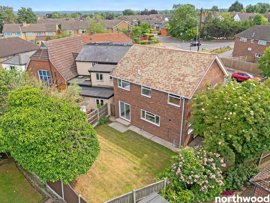 Property photo 2 of 26
