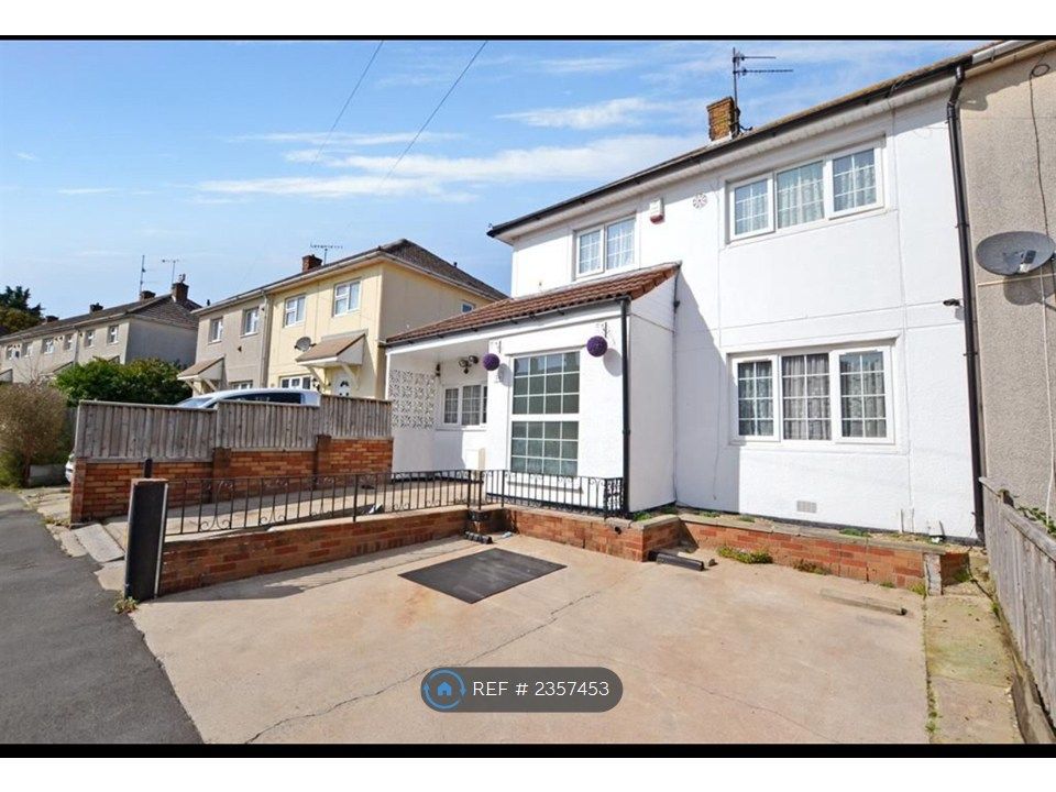 Property photo 2 of 24
