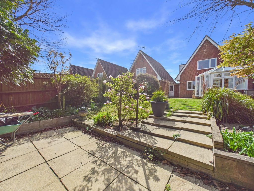 Property photo 3 of 20