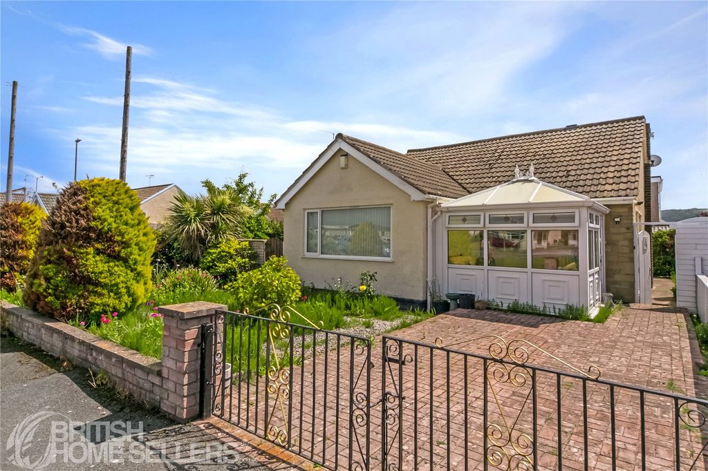 Property photo 1 of 15 Picture No. 11