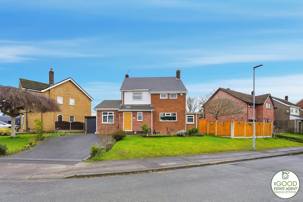 Property photo 2 of 38