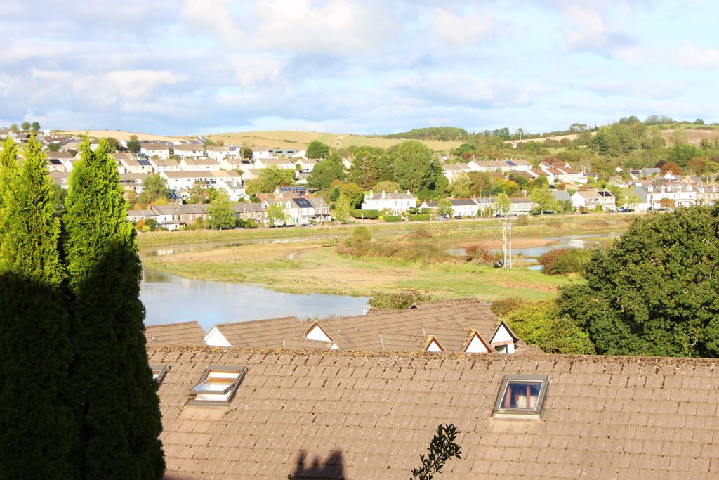 Property photo 2 of 15 View