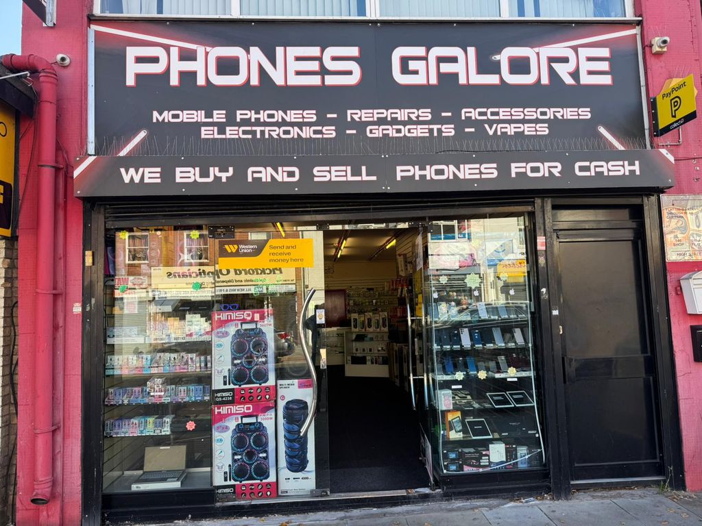 Property photo 2 of 11