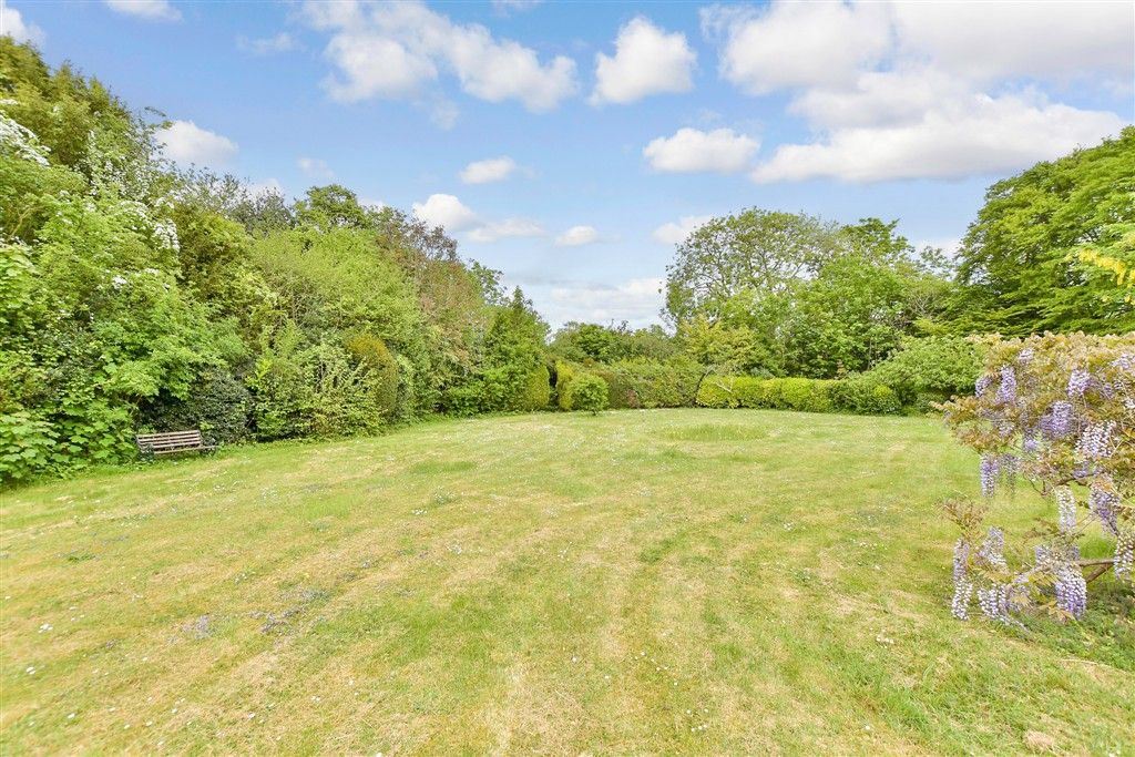 Property photo 1 of 19 Rear Garden