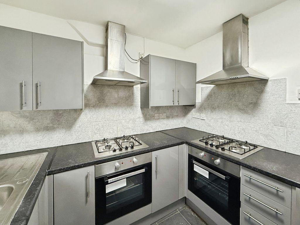 Property photo 2 of 14 Front