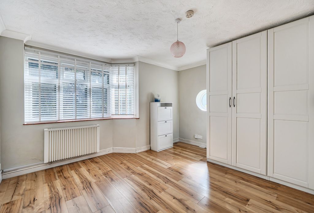 Property photo 2 of 8 1-6A47Dcbf087E4-1...